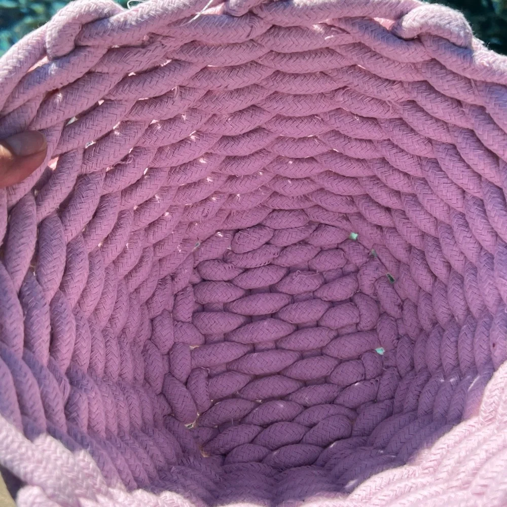 Chunky Woven Knit Basket/Pot - Picture 7 of 12